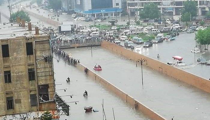 کراچی: سندھ بھر میں مون سون بارشوں میں 80 افراد جاں بحق