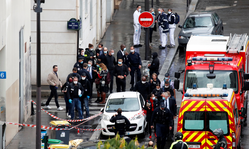 پیرس، چاقو حملے میں 4 افراد زخمی، دو کی حالت تشویشناک