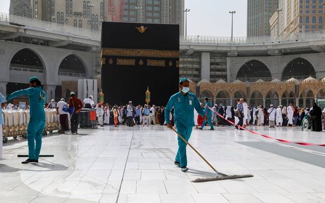 چار ہزار مرد وخواتین خدام مسجد حرام کی صفائی ستھرائی کے لیے مقرر