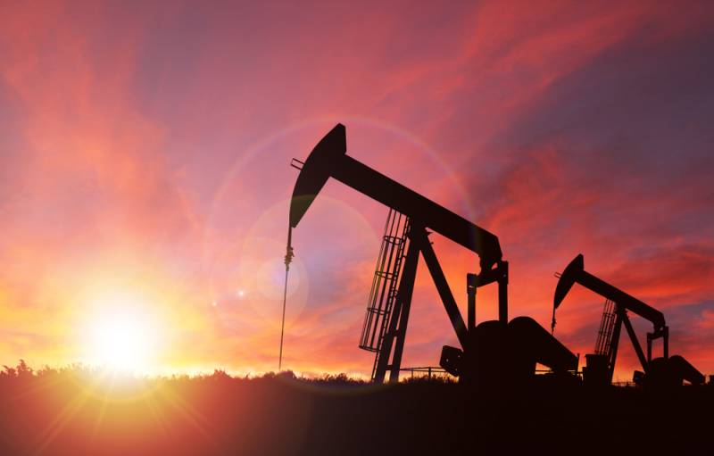 متحدہ عرب امارات میں 2 ارب بیرل تیل کے نئے ذخائر دریافت
