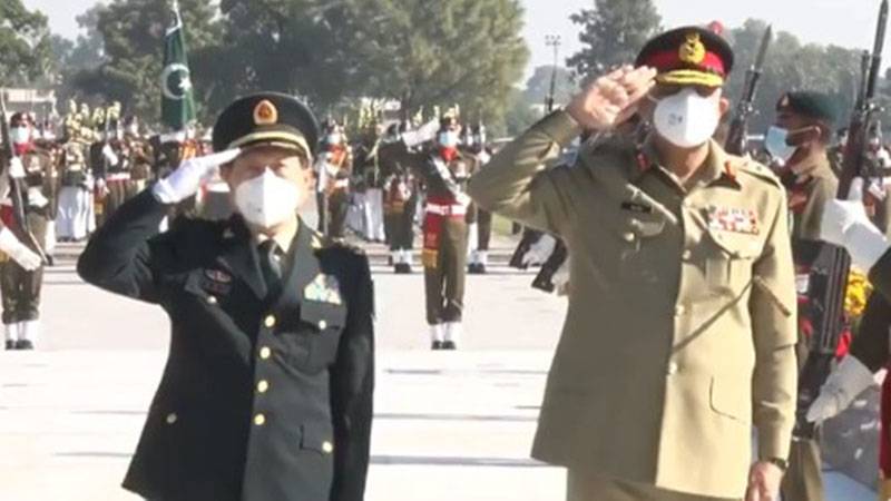 آرمی چیف سے چین کے وزیر دفاع کی ملاقات، دفاعی تعاون بڑھانے کے لئے مفاہمتی یادداشت پر دستخط