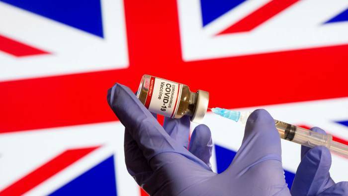برطانیہ کورونا ویکسین کے مضر اثرات پر ہرجانہ ادا کرے گا، پیمنٹ ڈیمج اسکیم میں شامل