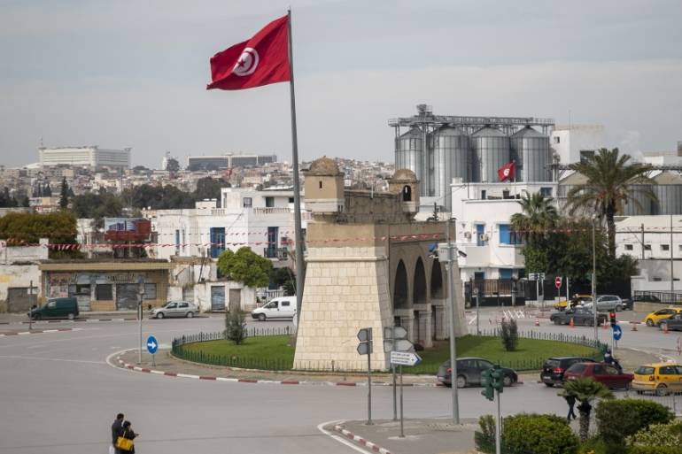 تیونس،کرفیو میں 15 جنوری تک توسیع