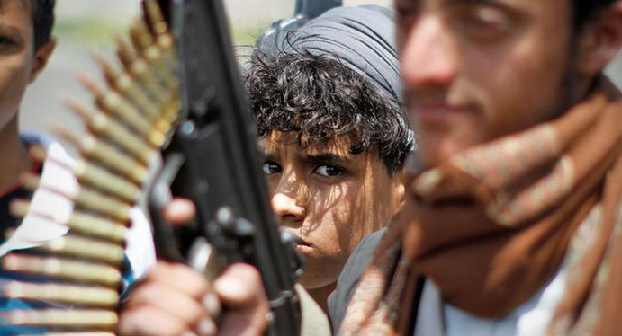 حوثی ملیشیا پر 10 ہزار سے زاید یمنی بچوں کو جنگ میں ‌جھونکنے کا الزام