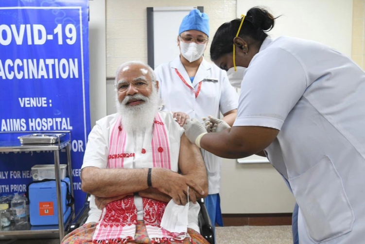 بھارت،کورونا وائرس کی ویکسینیشن کا دوسرا مرحلہ، نریندر مودی کو ویکسین لگادی گئی
