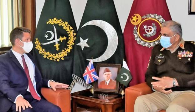 پاکستان میں برطانوی ہائی کمشنر کی آرمی چیف سے ملاقات