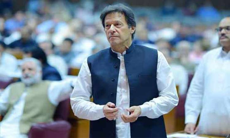 چوہوں کی طرح حکومت نہیں کرسکتا،جس کو اعتماد نہیں،سامنے آکراظہار کرے: عمران خان 