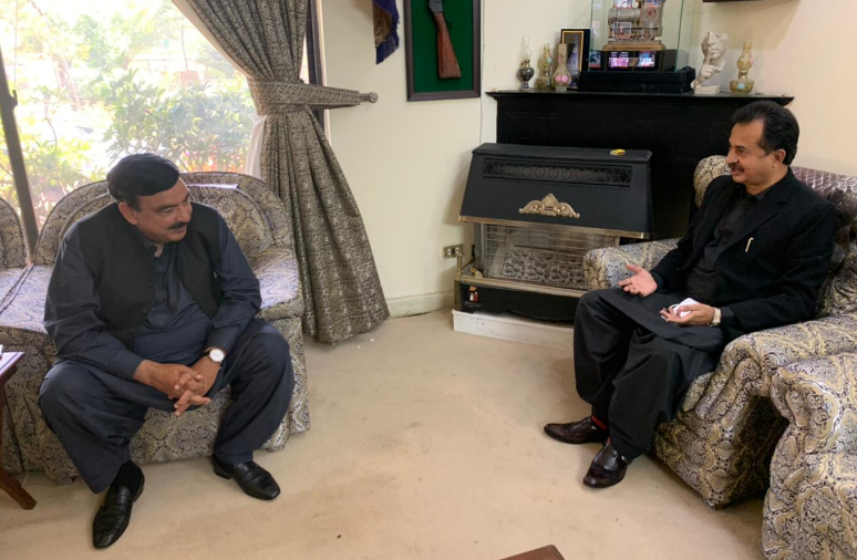 حلیم عادل شیخ کی وفاقی وزیر داخلہ شیخ رشید سے ملاقات
