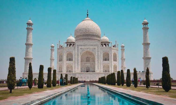 بھارت:  تاج محل رواں ہفتے کھولنے کا فیصلہ