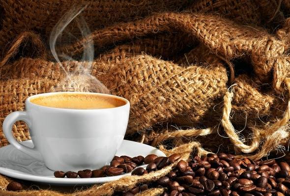 روزانہ کافی کا ایک کپ کورونا سے بچا سکتا ہے، تحقیق