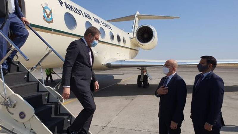 وزیر خارجہ مخدوم شاہ محمود قریشی چار ملکی دورہ کے دوسرے مرحلہ میں ازبکستان پہنچ گئے،ازبک ہم منصب سے ملاقات