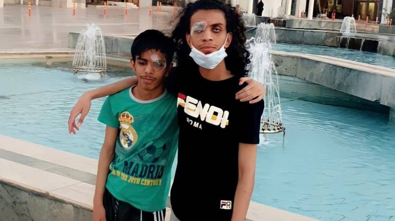 بینائی کھو دینے والے دو سعودی بچوں کی بینائی 13 سال کے بعد بحال
