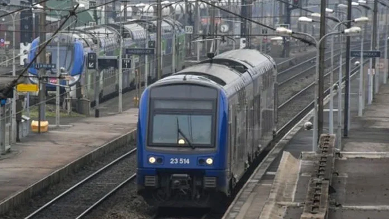 فرانس میں ٹرین کی ٹکر سے 3 تارکینِ وطن ہلاک ،ایک زخمی