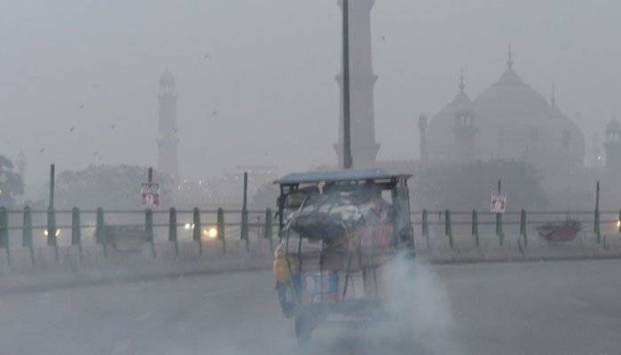 لاہور دنیا کے آلودہ ترین شہروں میں سرفہرست، کراچی کا چوتھا نمبر