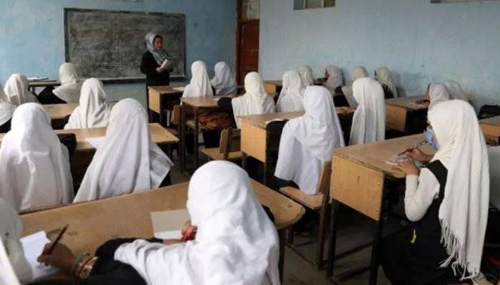 افغانستان میں طالبان کا مارچ سے لڑکیوں کے اسکولز کھولنے کا اعلان
