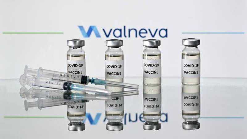 والنیوا کی ویکسین ابتدائی لیب ٹیسٹ میں اومیکرون کے خلاف کارآمد ثابت