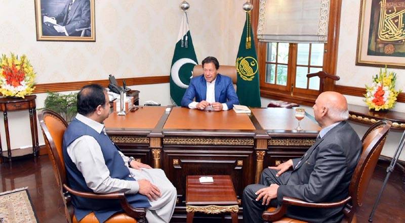 وزیراعلیٰ پنجاب سردار عثمان بزدارسے پی ٹی آئی کے رکن قومی اسمبلی پیر ظہور قریشی، مسلم لیگ (ن)کے رکن صوبائی اسمبلی فیصل نیازی کی ملاقات