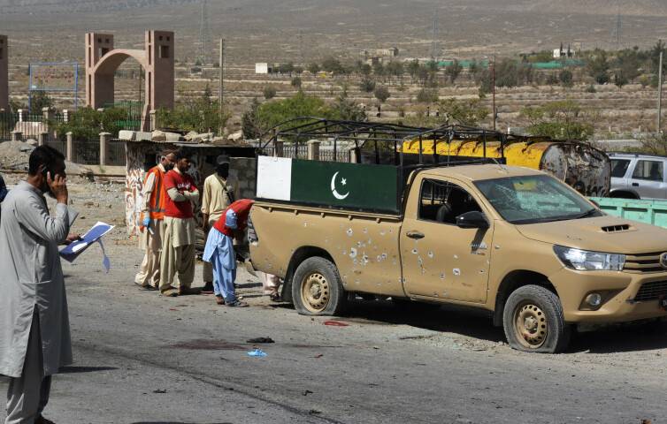 شمالی وزیرستان:میر علی میں فوجی قافلے پر خود کش حملہ، 4جوان شہید