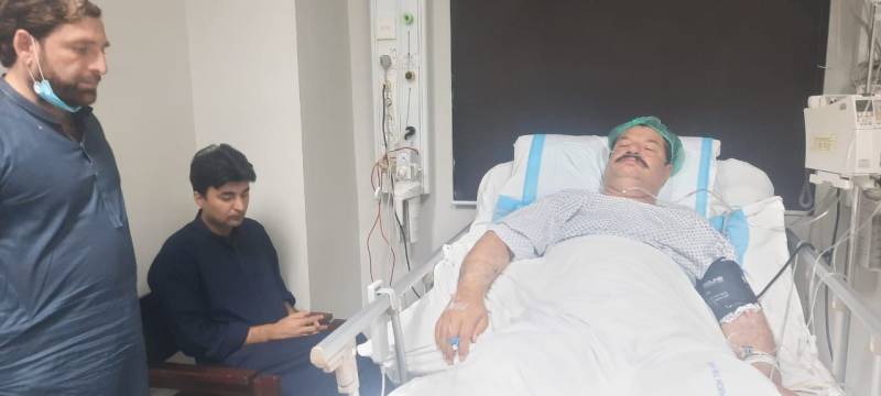 چیئرمین تحریک انصاف عمران خان کی خصوصی ہدایت پر مراد سعید کی اسپتال آمد 