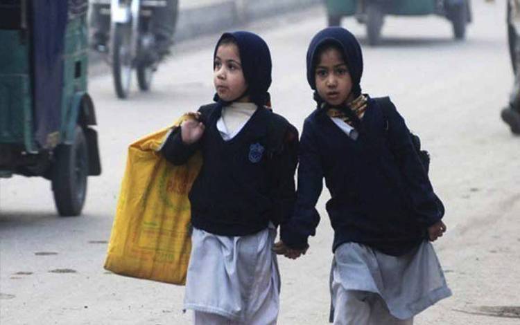 شدید سردی، سندھ میں اسکولوں کے کھلنے کے اوقات کار تبدیل کردیئے گئے