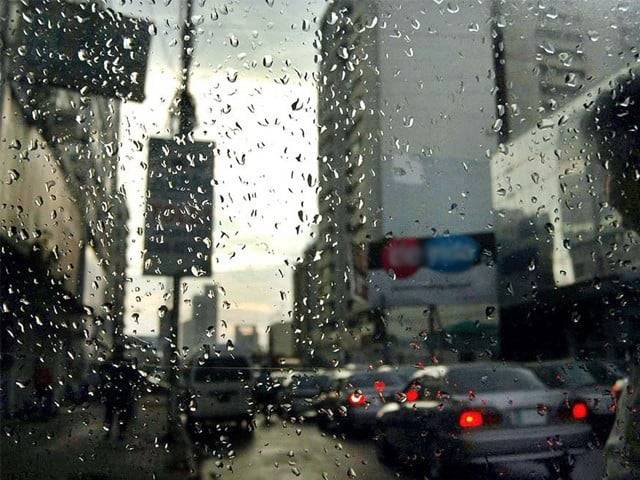 کراچی میں بارش کا امکان.