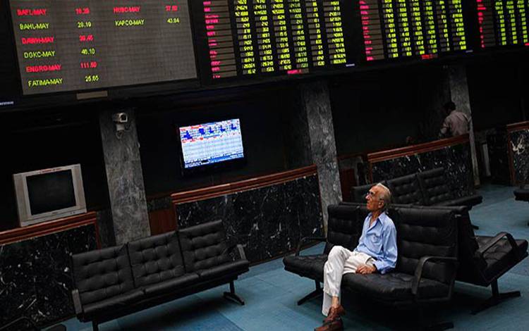 پاکستان اسٹاک مارکیٹ: شدید مندی، سرمایہ کاروں کے اربوں ڈوب گئے
