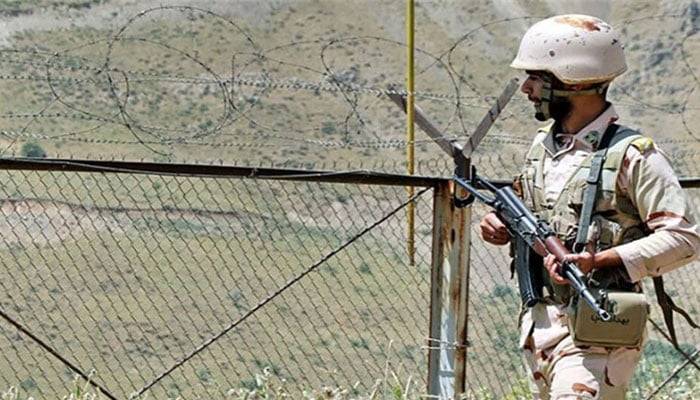ایران، افغان سرحد پر فائرنگ سے 2 ایرانی فوجی سمیت 3 افراد ہلاک