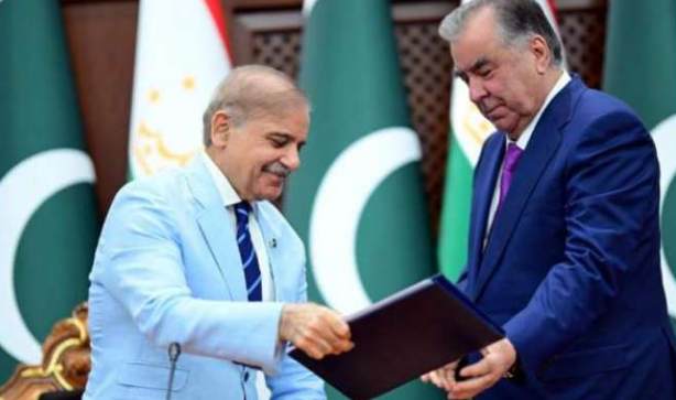 تاجکستان اور پاکستان نے سرمایہ کاری کیلئے متعدد مفاہمتی یادداشتوں پر دستخط کردیئے