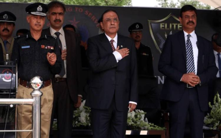  پاکستانی قوم کی جانب سے پولیس شہداء کو خدمات اور قربانیوں پر سلیوٹ کرتا ہوں: صدرِ مملکت 