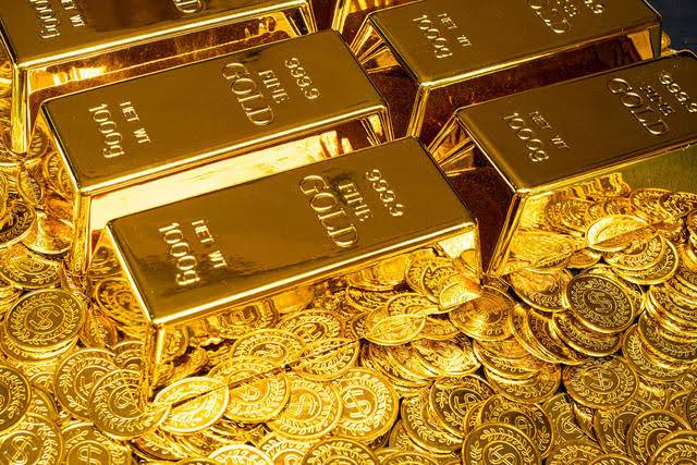 عالمی مارکیٹ میں کمی کے باوجود پاکستان میں سونا مہنگا ہوگیا