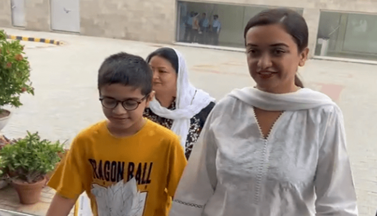 صنم جاوید کے ورانٹ گرفتاری منسوخ