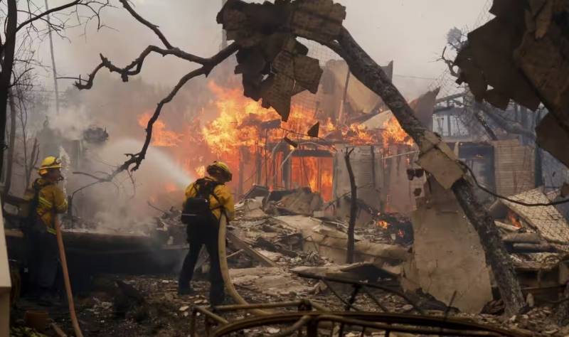 لاس اینجلس کے جنگلات کی آگ بے قابو،ہلاکتوں کی تعداد 5،درجنوں زخمی