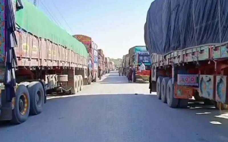 اپر کرم کیلئے کم از کم 500 ٹرکوں پر مشتمل قافلہ روانہ, پانچ لاکھ آبادی علاقے میں محصور،فاقوں پر مجبور 