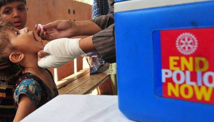 لاہور میں انسداد پولیو مہم جاری،اب تک 16لاکھ بچوں نے قطرےپیئے 