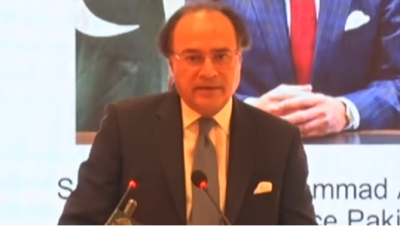 مسلسل تنخواہ دار طبقے سے ٹیکس لینا مسائل کا حل نہیں : محمد اورنگزیب