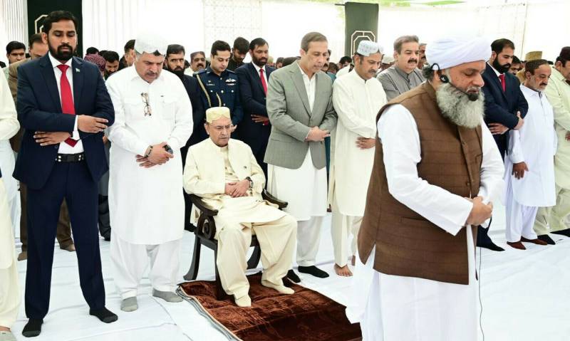 صدر آصف زرداری کورونا میں مبتلا، انہیں آئیسولیشن میں رکھا گیا ہے، ذاتی معالج