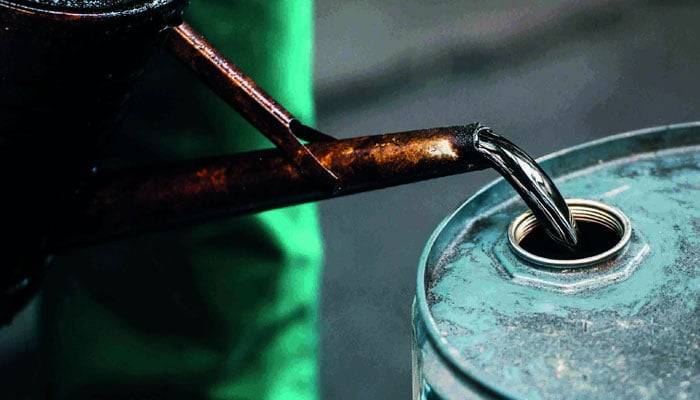 خام تیل کی عالمی قیمتیں کم ہوگئیں