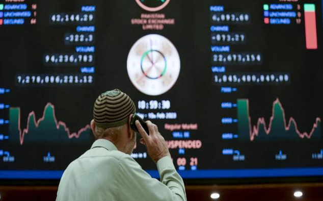 پاکستان اسٹاک ایکسچینج ایک بار پھر شدید مندی کی زد میں۔۔۔!