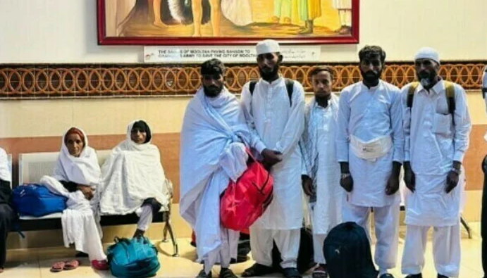 خلیجی ملکوں سے بید خل پاکستانی بھکاریوں کیخلاف مقدمے چلانے کا فیصلہ