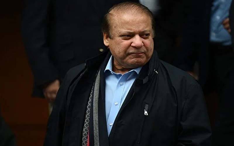نواز شریف پاکستان آنے کے لیے ایون فیلڈ سے روانہ