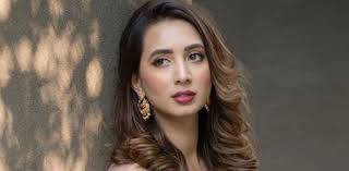 کومل عزیز کا انکشاف، شادی میری زندگی کا سب سے بڑا خوف ہے