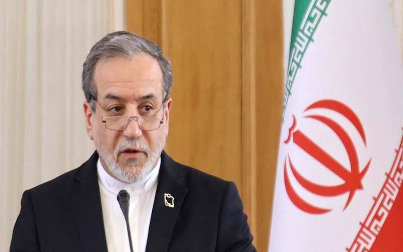 ایران جوہری پروگرام پر مذاکرات کے لیے جرمنی ، فرانس اور برطانیہ جانے کو تیار