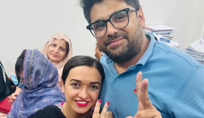 پی ٹی آئی رہنما صنم جاوید شوہر سمیت گرفتار