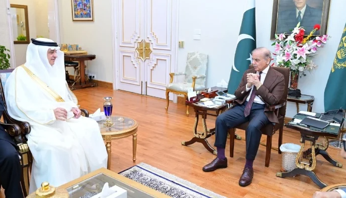 سعودی عرب سمیت برادر ممالک خطے میں کشیدگی میں کمی کیلئے بھارت پر دباؤ ڈالیں، وزیراعظم