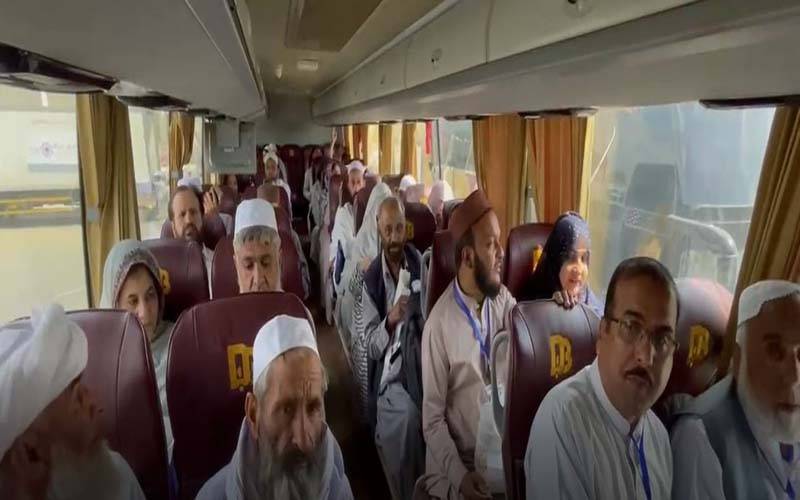 پاکستانی حجاج کرام کے لئے جدید اور آرام دہ سفری ٹرانسپورٹ سہولیات مہیا کی گئی ہیں:طلال اعوان 
