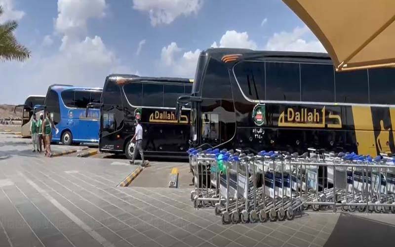 پاکستانی حجاج کرام کے لئے جدید اور آرام دہ سفری ٹرانسپورٹ سہولیات مہیا کی گئی ہیں:طلال اعوان 