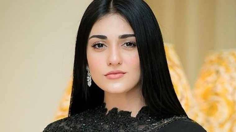 سارہ خان کے ’اینٹی فیمینزم‘ خیالات نے سوشل میڈیا پر ہلچل مچا دی