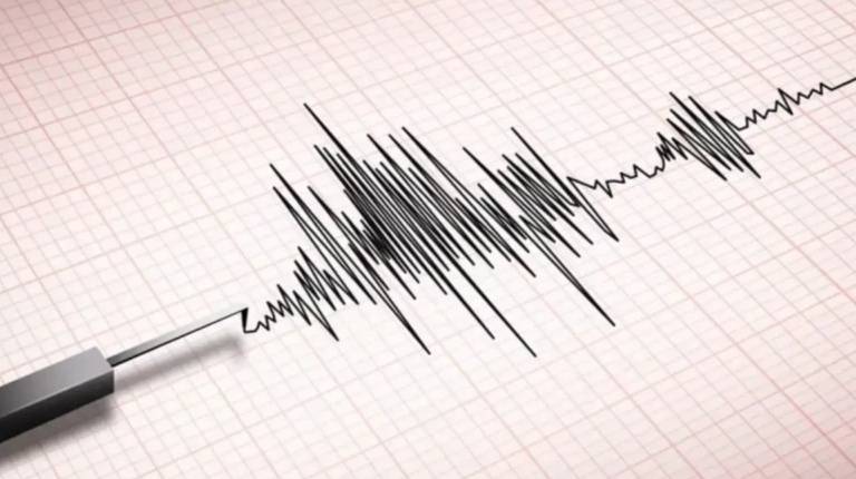 سوات : 4.7 شدت کا زلزلہ ، لوگ گھروں سے باہر نکل آئے