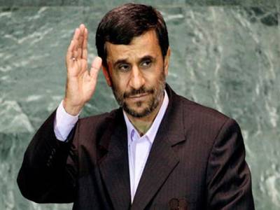 ایران کے صدر محمود احمدی نژاد نے نیویارک میں اقوام متحدہ کے سیکریٹری جنرل بان کی مون سے ملاقات کی ہے۔