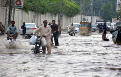لاہور میں موسلا دھار بارش,نشیبی علاقے زیرآب